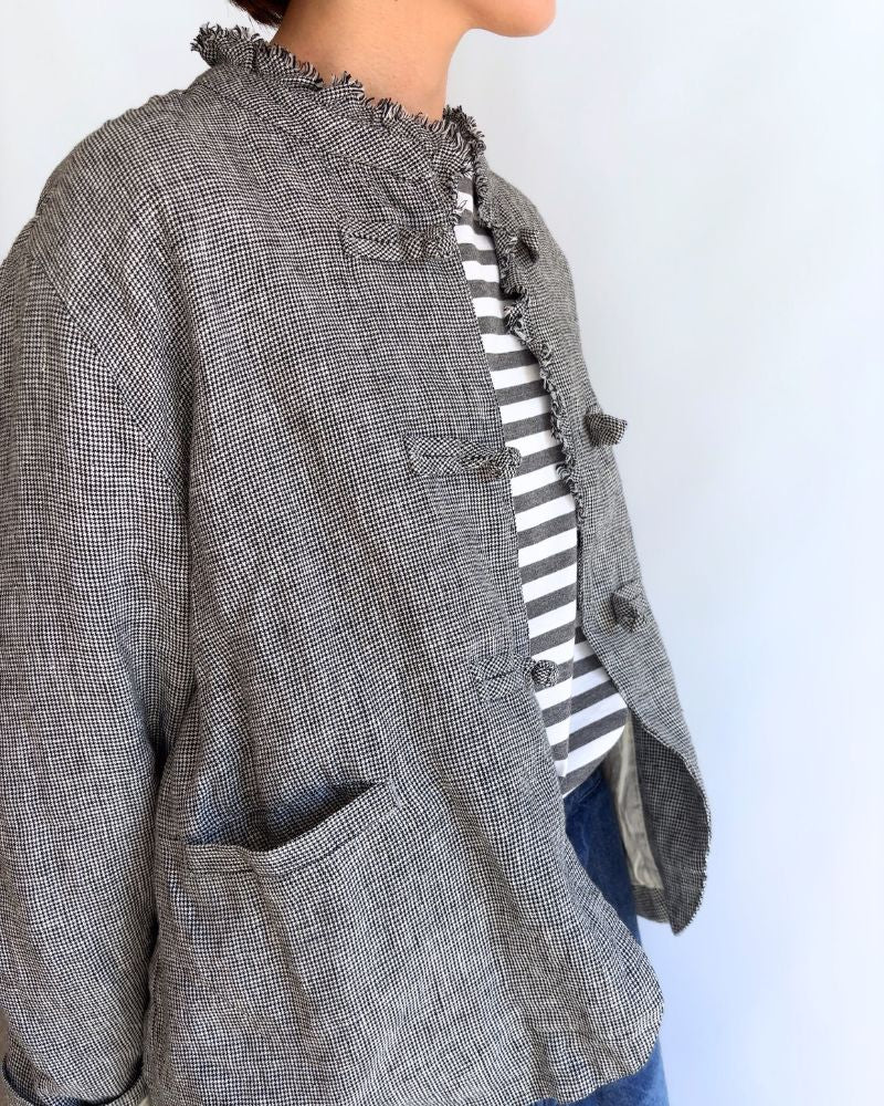 ANONYMOUS FRILL COLLAR CHINA JACKET in GrayBirdsEye