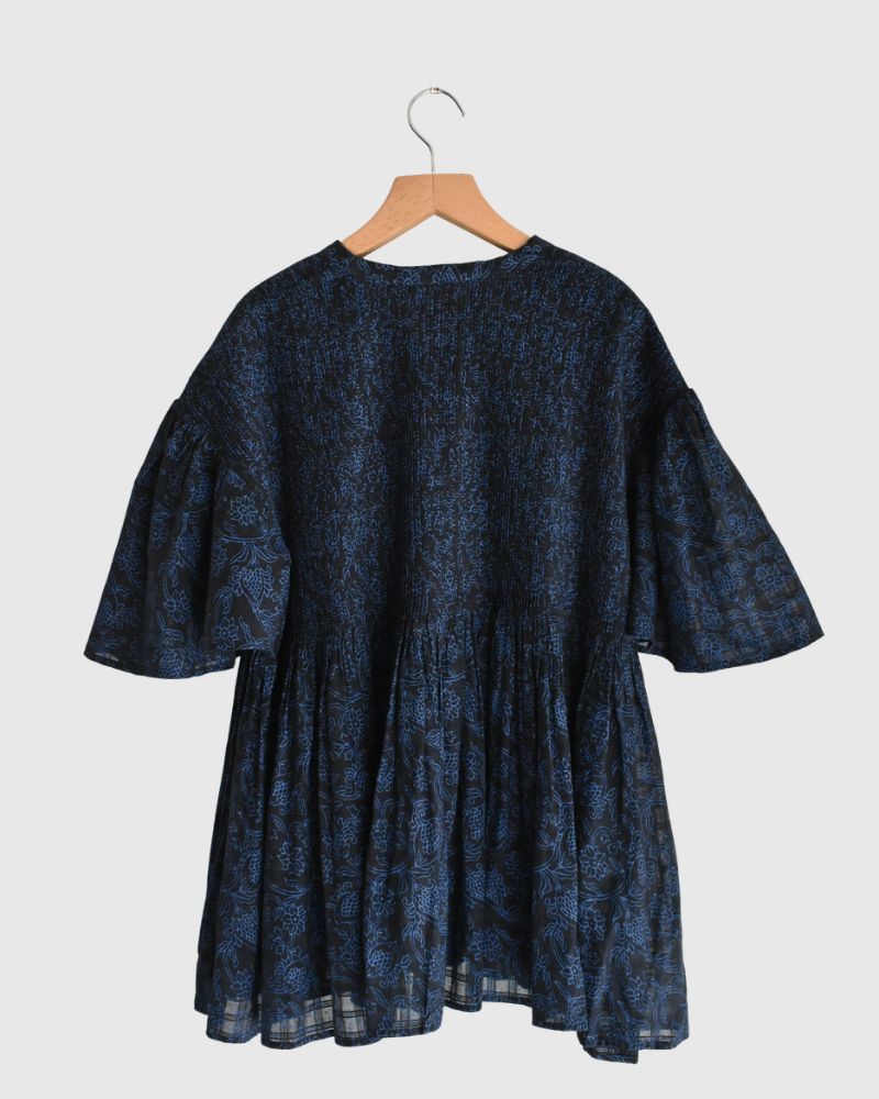 FLARED/SL SHIRTS WITH MINI PINTUCK in Navy/Blue