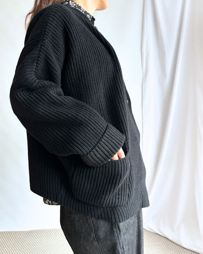 Lamb Wool Diagonal Cardigan in Black