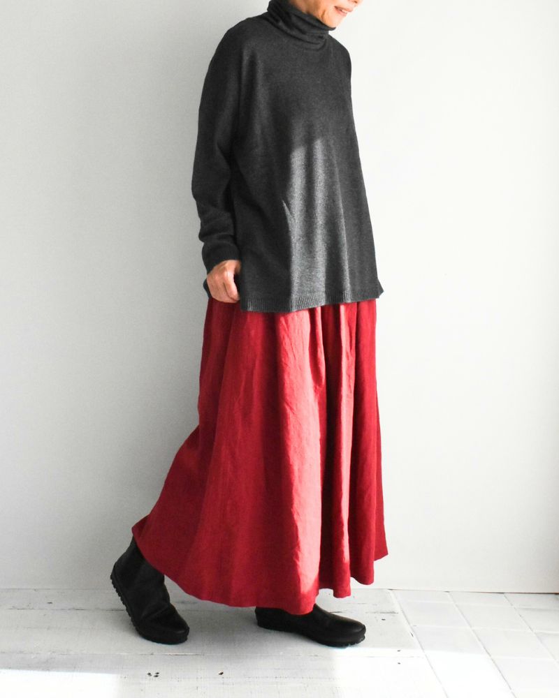 PLAIN STITCH DROP SHOULDER POLO NECK WITH SLIT in Charcoal