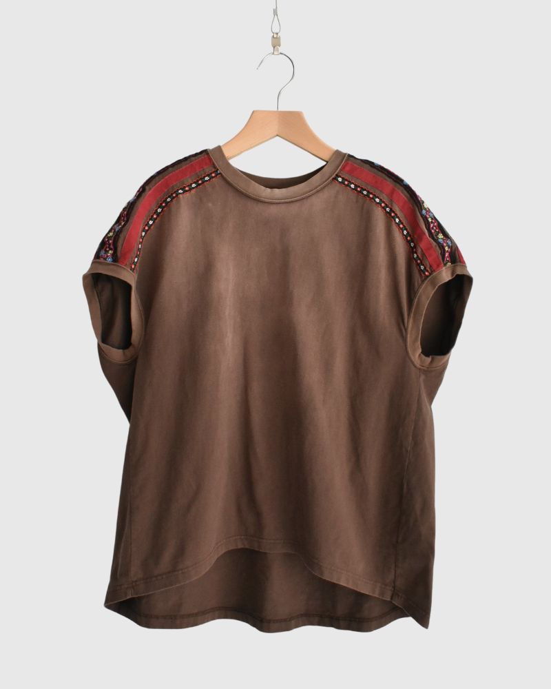 Vintage-style Tyrolean Tape Sleeveless T-shirt in Brown