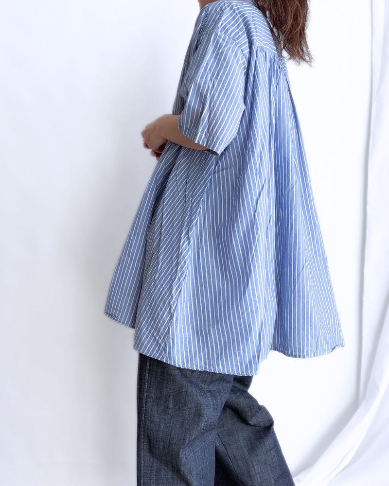 Striped Gathered Shirt in Stripe B