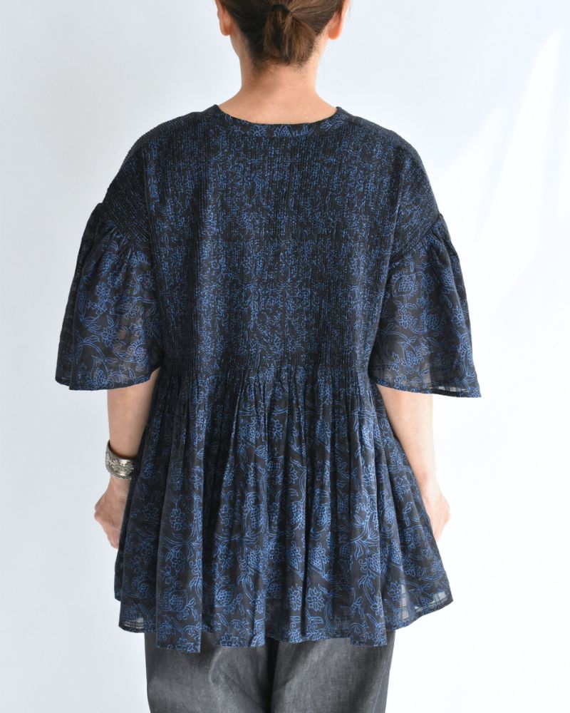 FLARED/SL SHIRTS WITH MINI PINTUCK in Navy/Blue