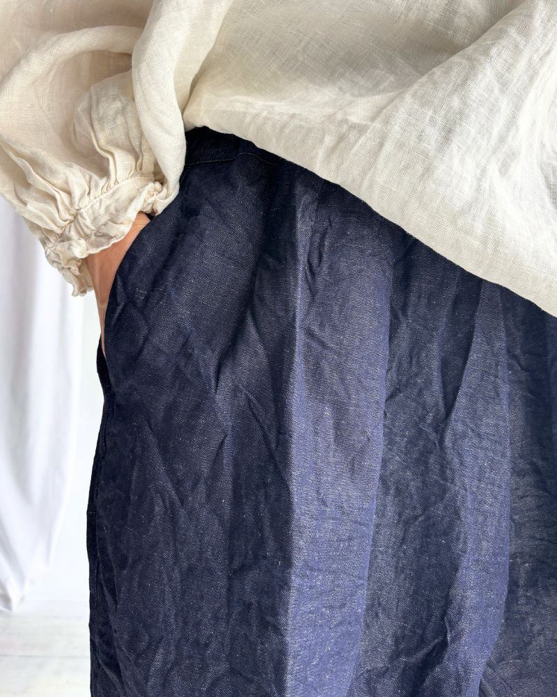 Light denim throw pants in Indigo