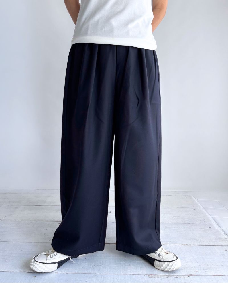 WORSTED SERGE 2TUCK WIDE EASY PANTS in Navy
