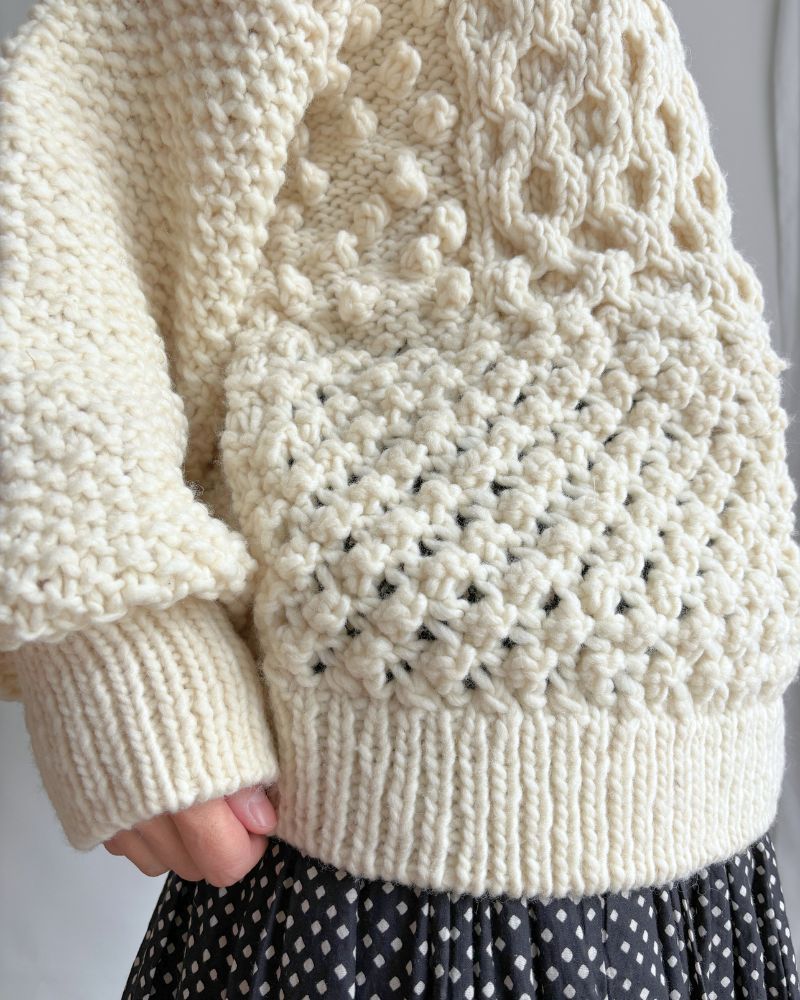 PERU Hand-Knit Pullover in White