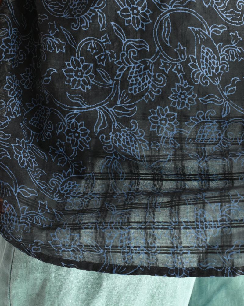 FRENCH/SL FRILL COLLAR SHIRTS in Navy/Blue
