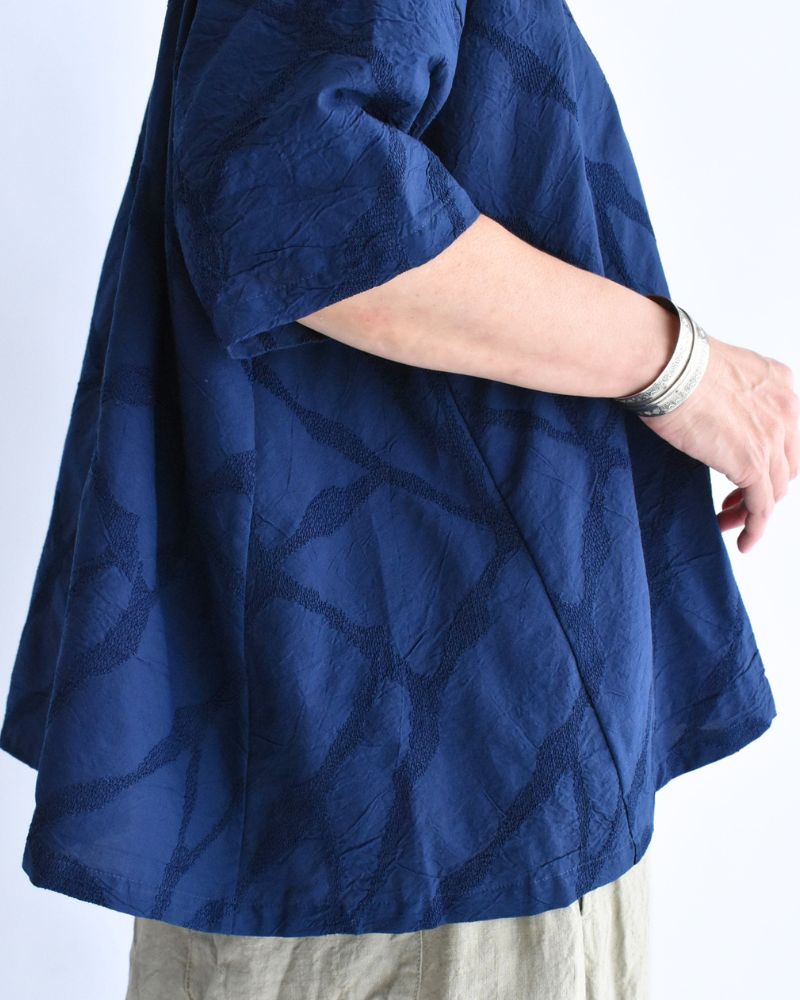 Panel Pullover Blouse (Embroidered) in Navy