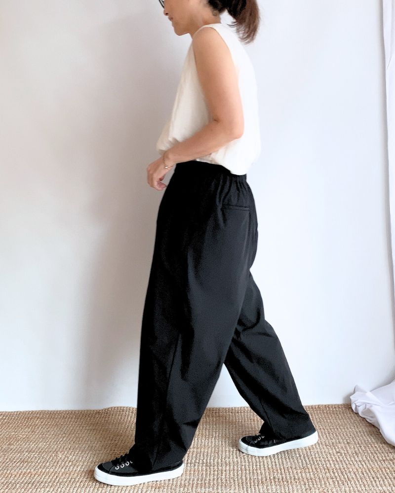 4WAY STRETCH COCOON PANTS 'HAPI' in Black