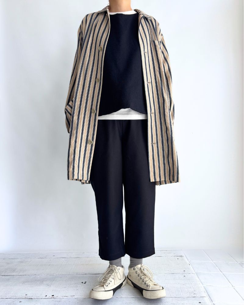 WOOL FLANNEL EASY TAPERED PANTS in Navy