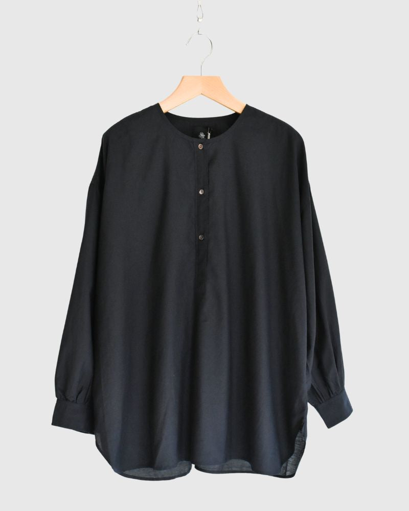 BANGALORE COTTON/SILK PLAIN PULLOVER SHIRT in Navy