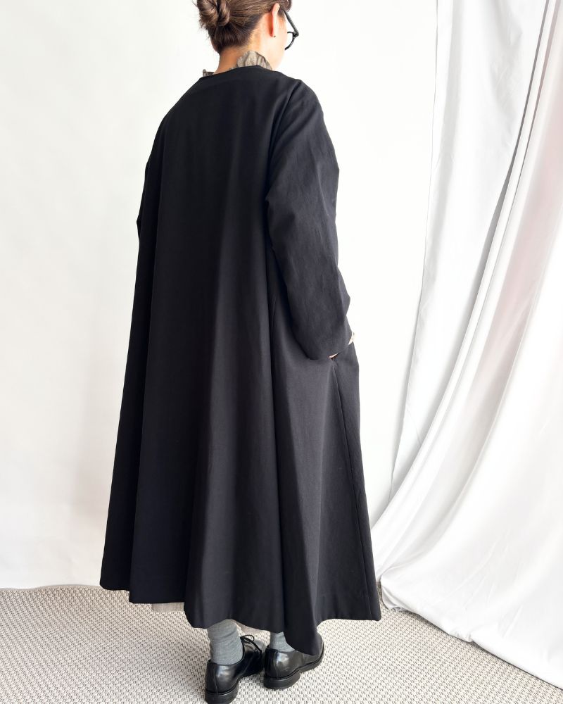 Cotton Washi Wide A-line Coat in Black