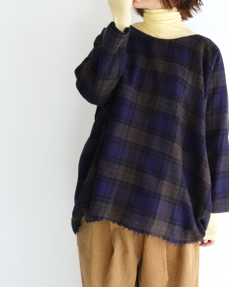 Turtleneck Pullover in Yuzu