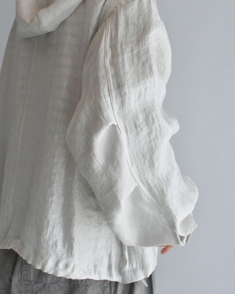 Shiny Hoodie Blouson in OffBeige