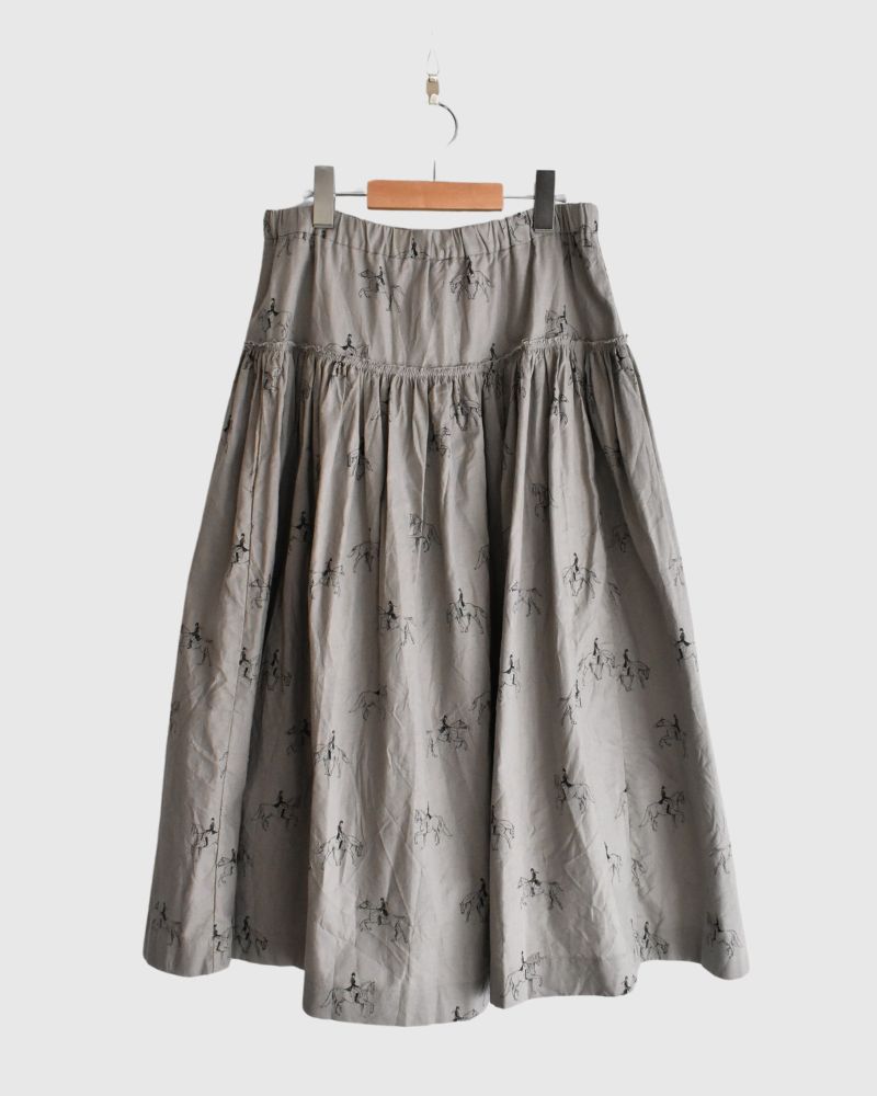 “Wind in her hair” GATHERED SKIRT in Gray