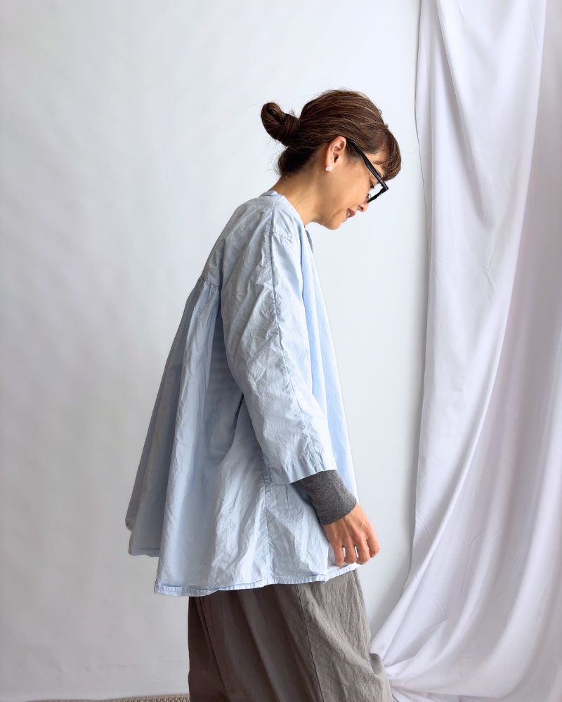 Gathered blouse in Blue