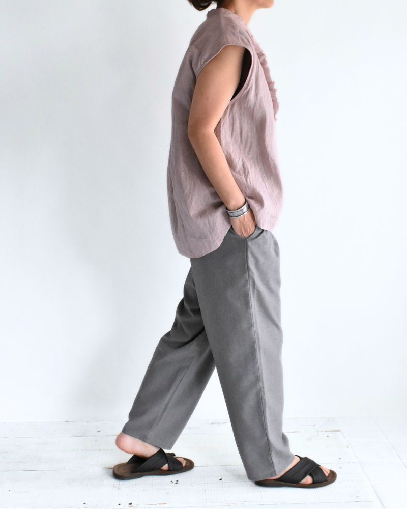Linen Frill Sleeveless Blouse in Ash Pink