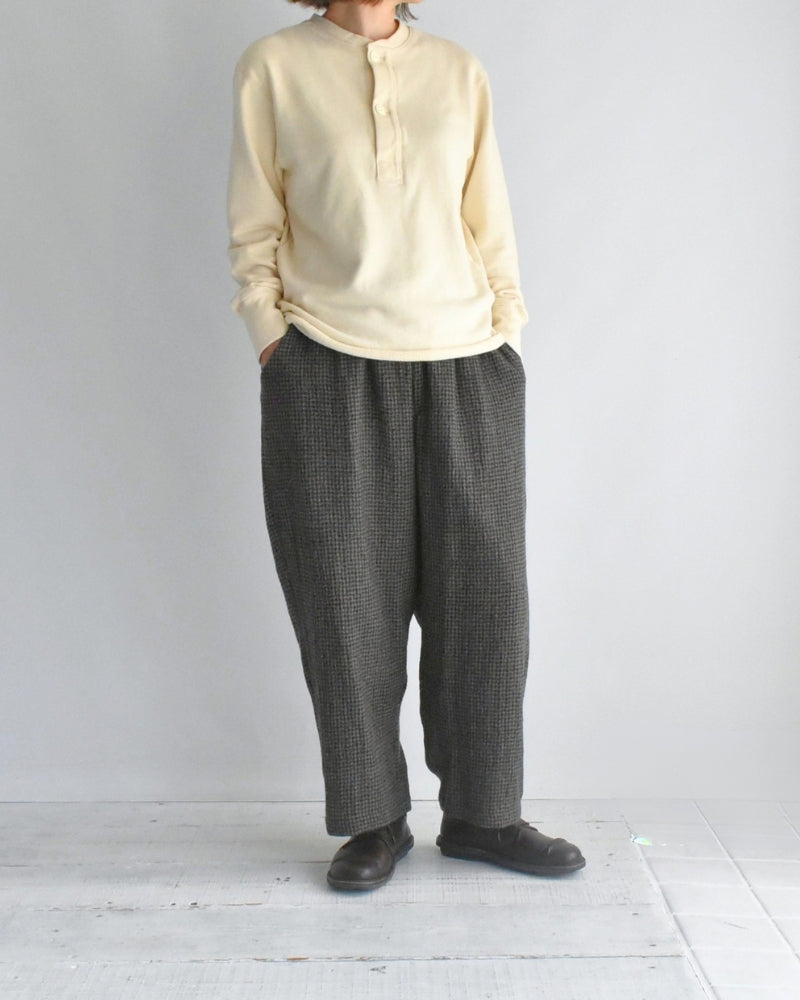 Recycle/Organic Henley Neck Sweatshirt in Ivory