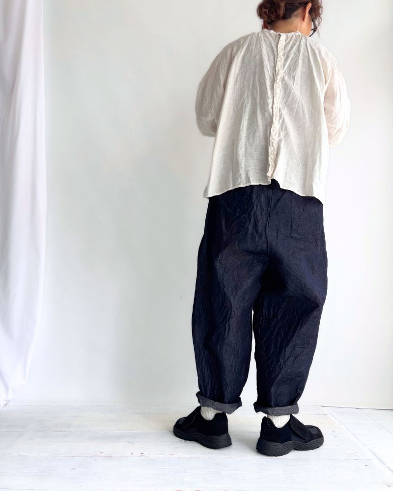 Light denim throw pants in Indigo