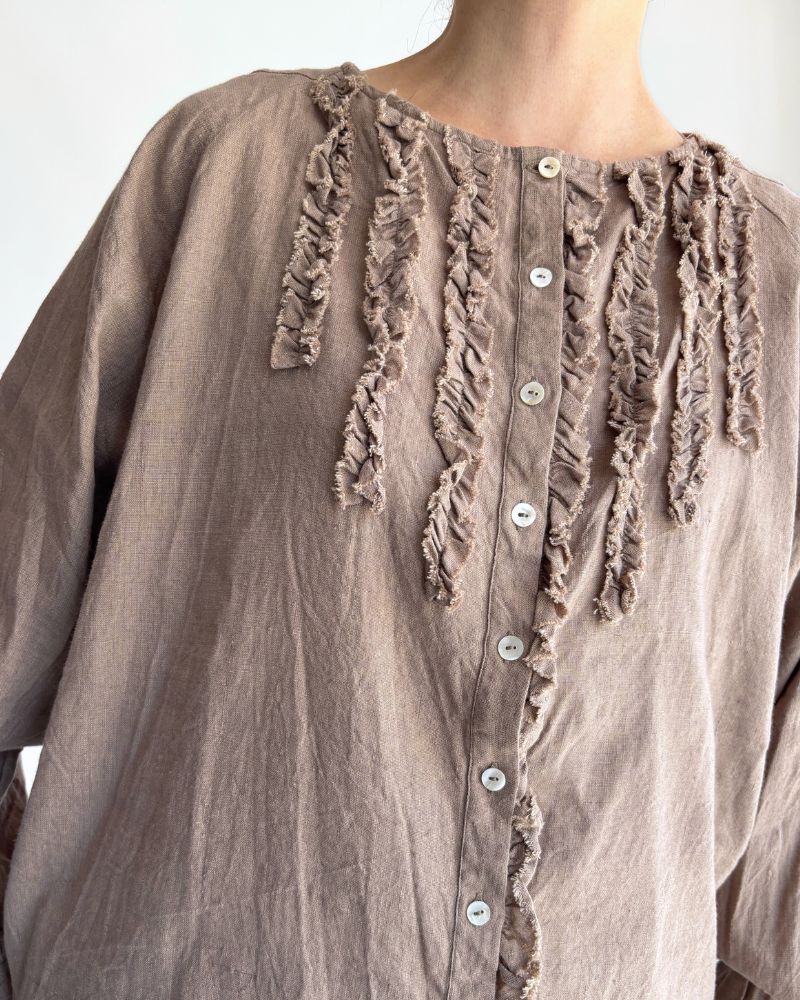 Cotton linen frill blouse in FluxBeige
