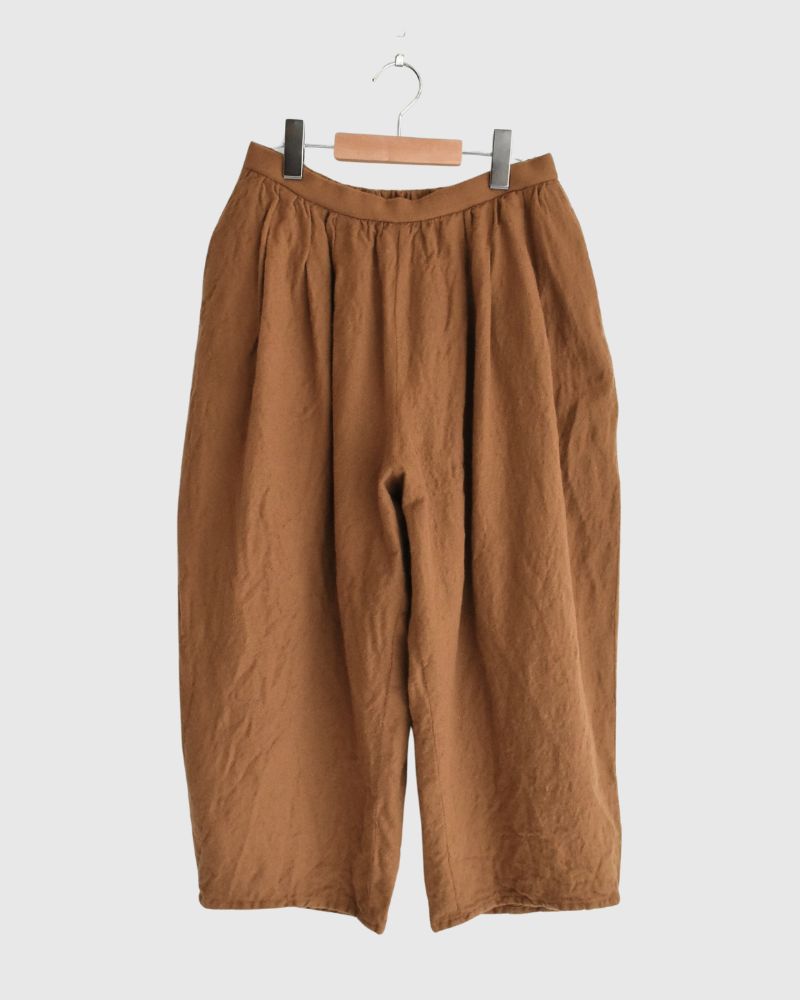 CAMILLE WOOL TUCK PANTS in Camel