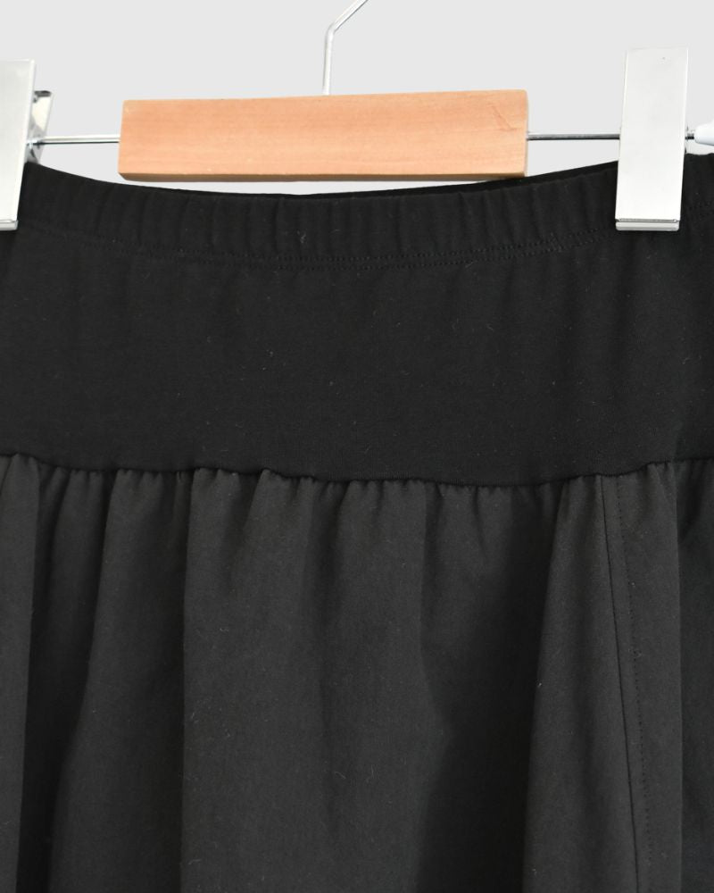 Rib Barrel Skirt in Black