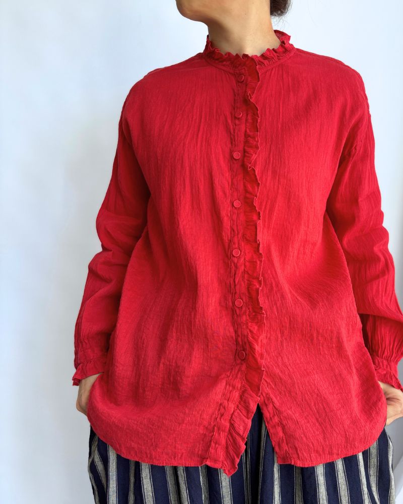 AUTO LOOM COTTON/LINEN PLAIN OVERDYE FRILL COLLAR SHIRT in Red