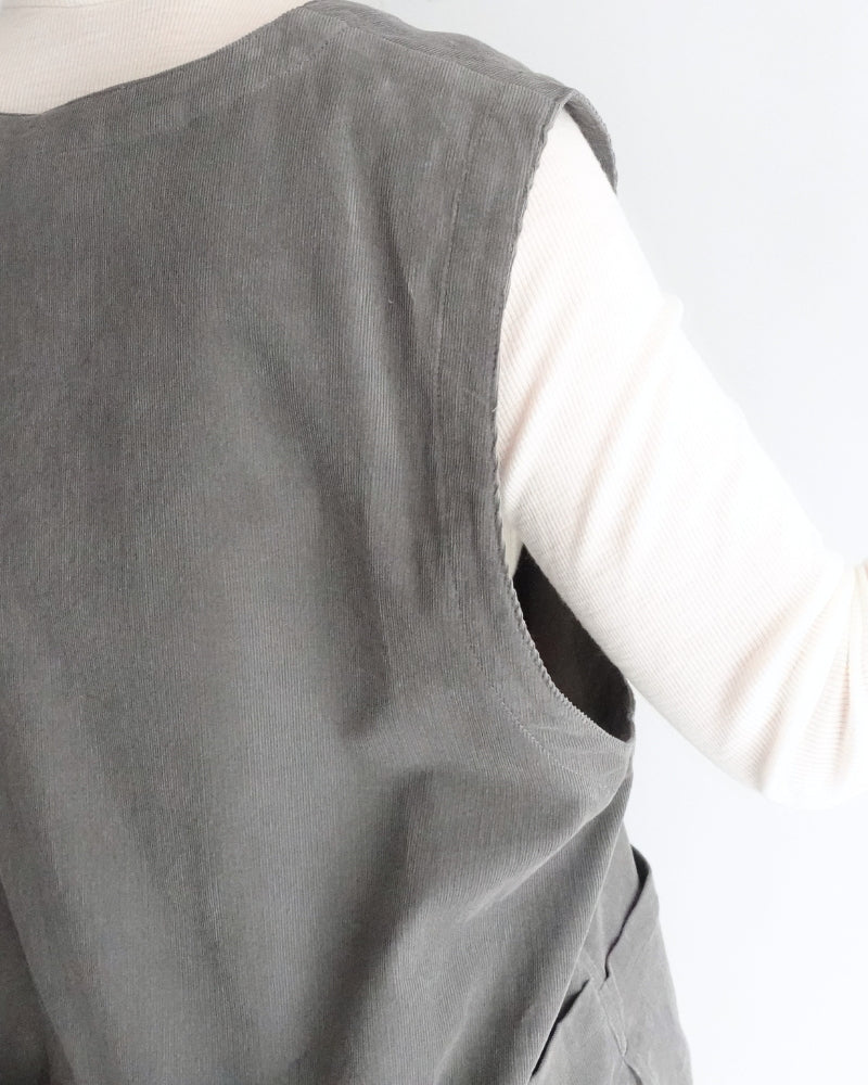 Work Pullover Vest (Corduroy) in Gray