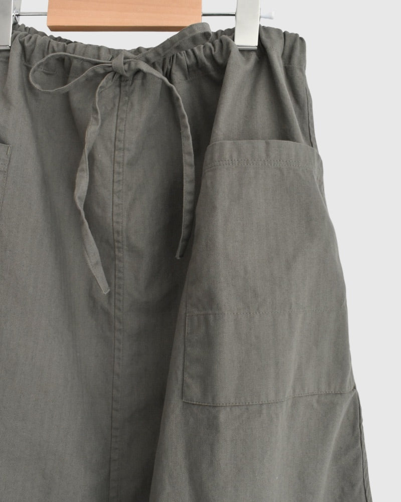 COTTON HERRINGBONE WASH EASY SKIRT in KhakiHerringbone