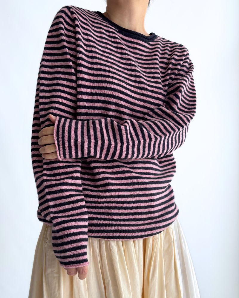 Border knit pullover in Pink/Navy