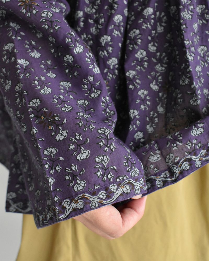 Crew-Neck Button Shirt with Pintuck in Purple