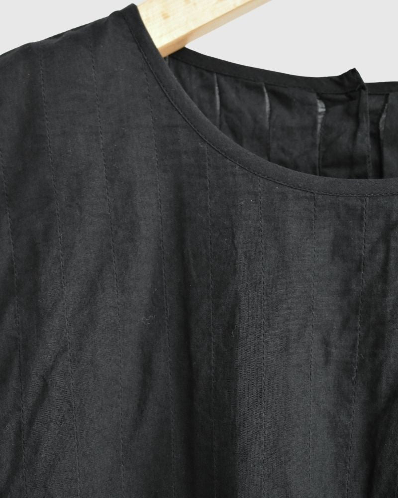 80s ORGANIC VOILE PLAIN CREW-NECK F/SLEEVE SHIRT WITH INVERTED PLEAT in Black