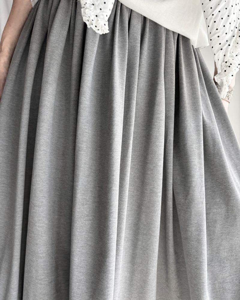 UV Protection Gathered Skirt in Gray