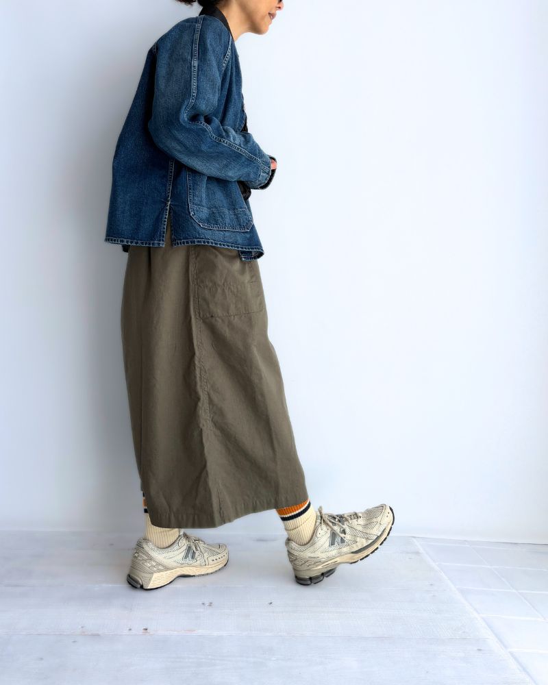 COTTON HERRINGBONE WASH EASY SKIRT in KhakiHerringbone