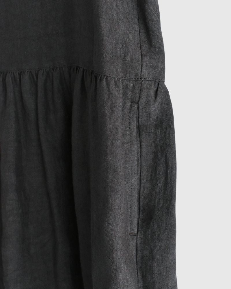 Sleeveless Gathered Dress (LINEN) in Black