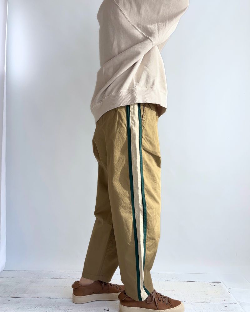 Compact Chino PENNIE Remake Baseball Pants in Beige