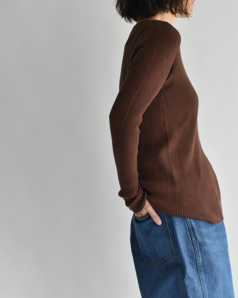JAPAN WHOLEGARMENT Rib Knit Pullover in Brown