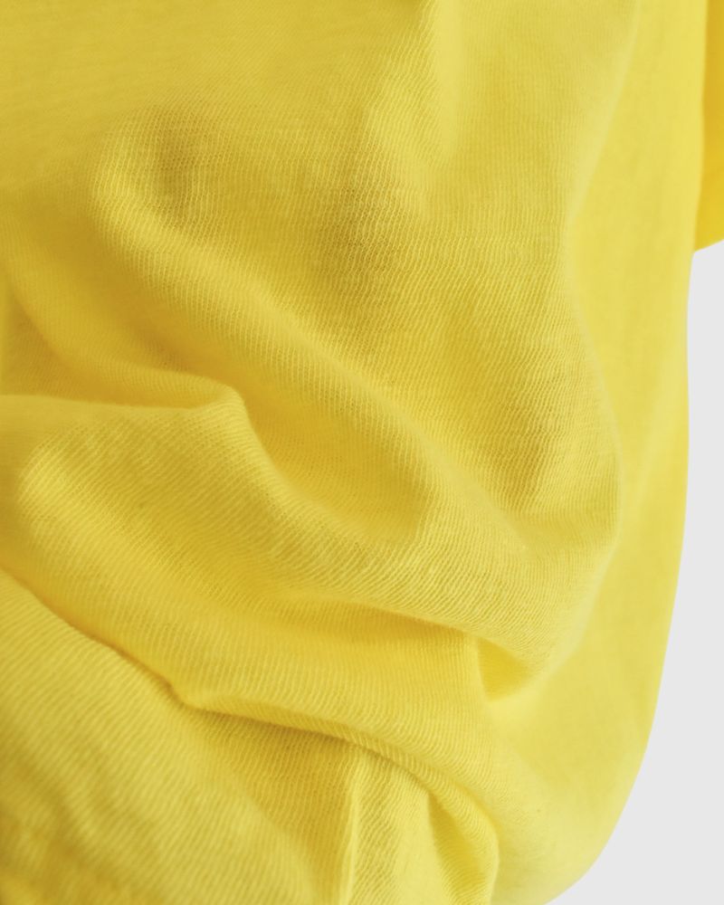 Wide T-shirt in Yellow