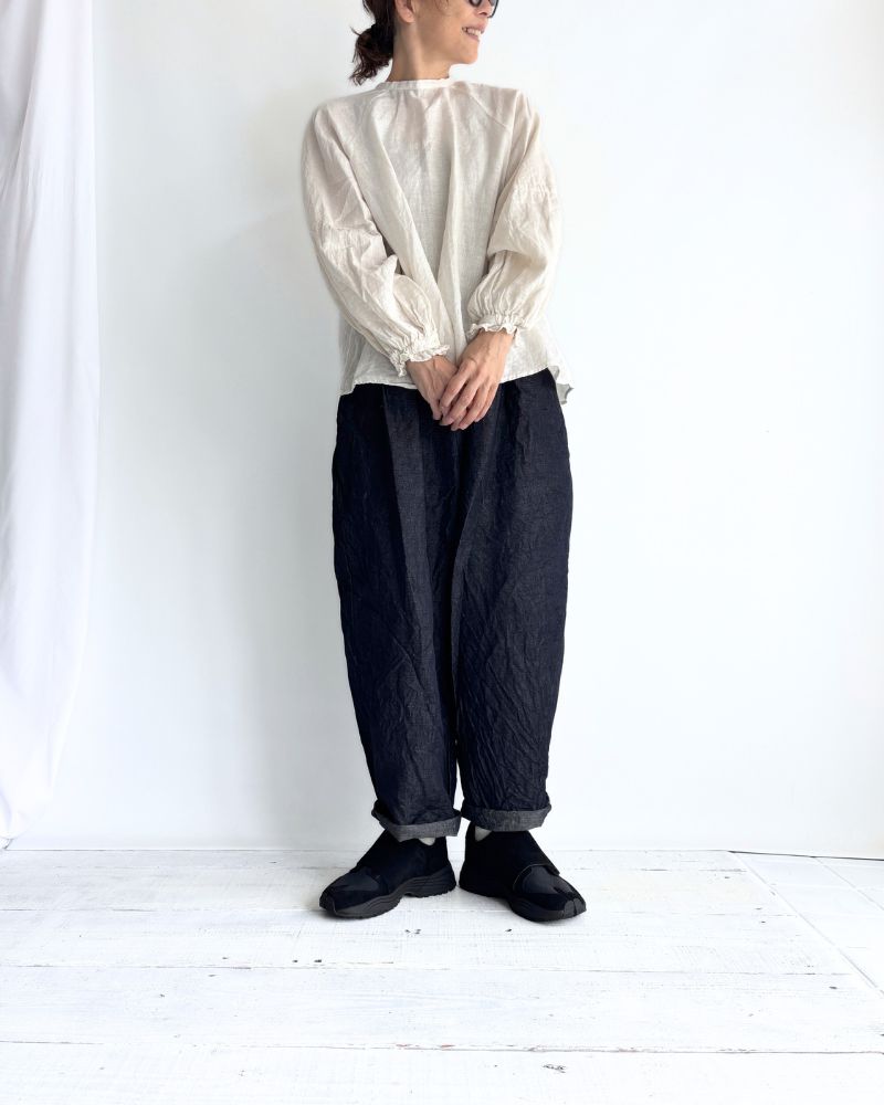Atelier Blouse in AntiqueWhite