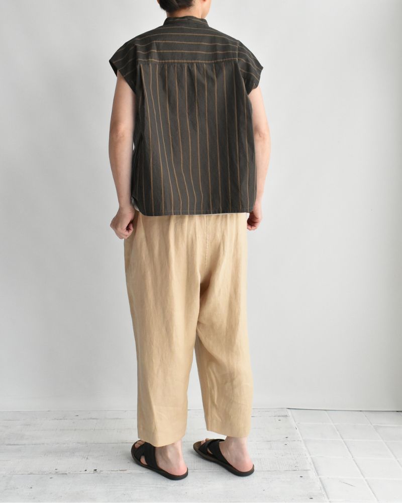Asymmetric Pocket Baker Pants (LINEN) in Beige