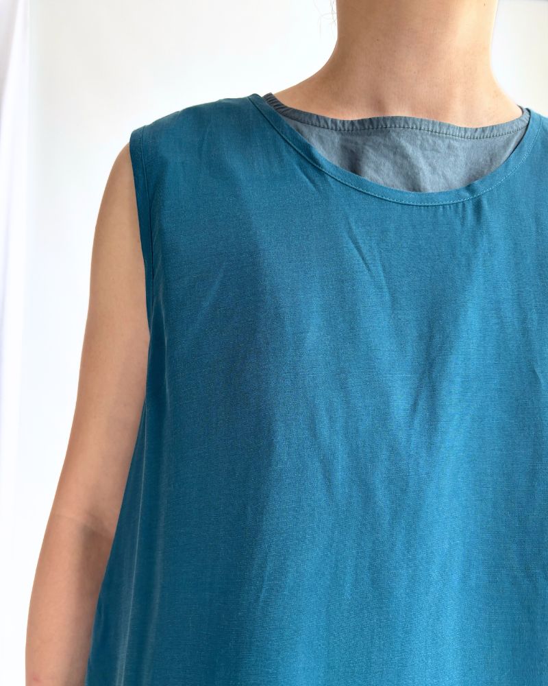 AMARA Sleeveless Pullover in LapisLazuli