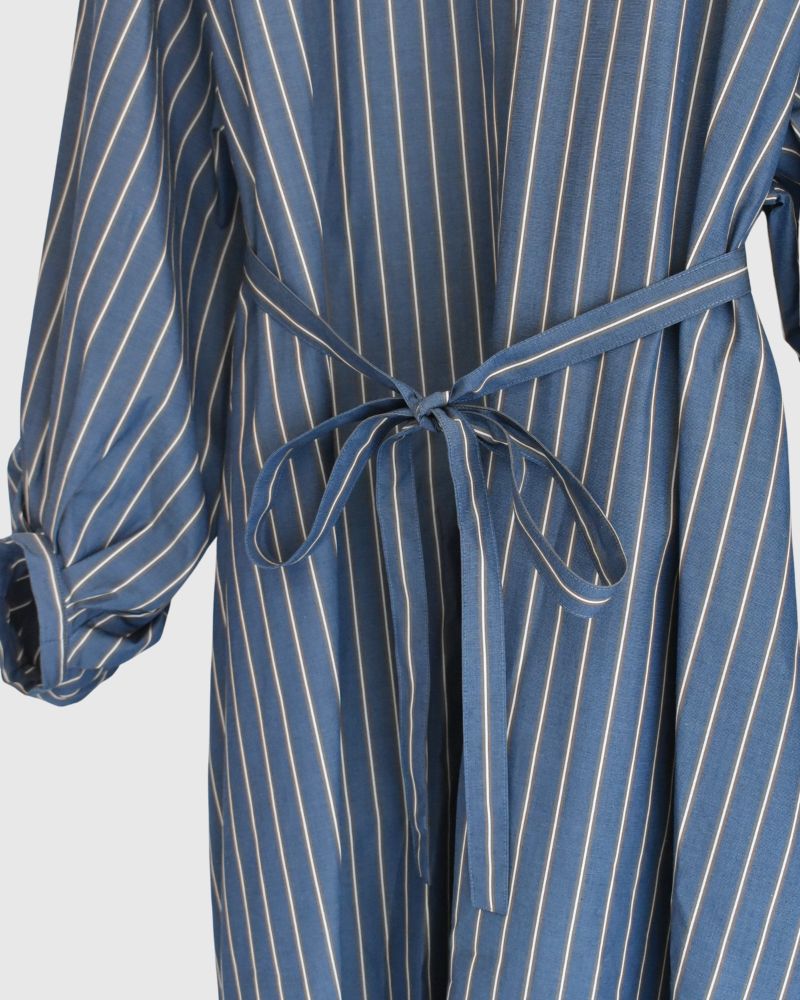 Balloon Sleeve Midi Dress in NavyStripe