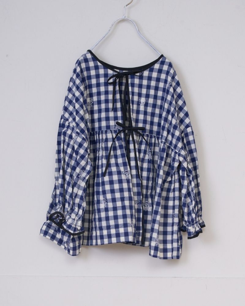 [Pre-order] S/S G1171 ORIGINAL EMBROIDERY LACE GINGHAM GATHER BLOUSE（Mid-March – End of March）