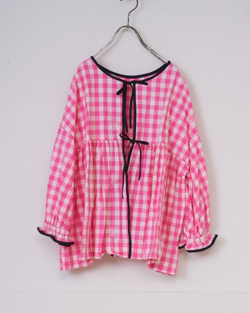 [Pre-order] S/S G1171 ORIGINAL EMBROIDERY LACE GINGHAM GATHER BLOUSE（Mid-March – End of March）