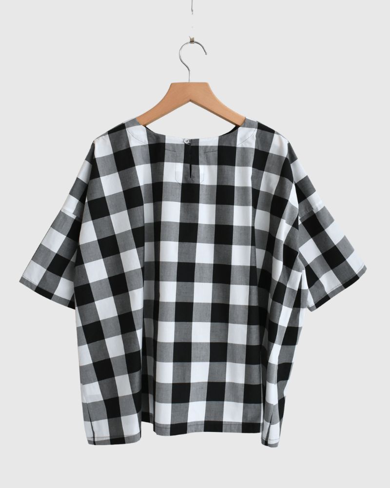 Block Check Panel T-Blouse in White/Black
