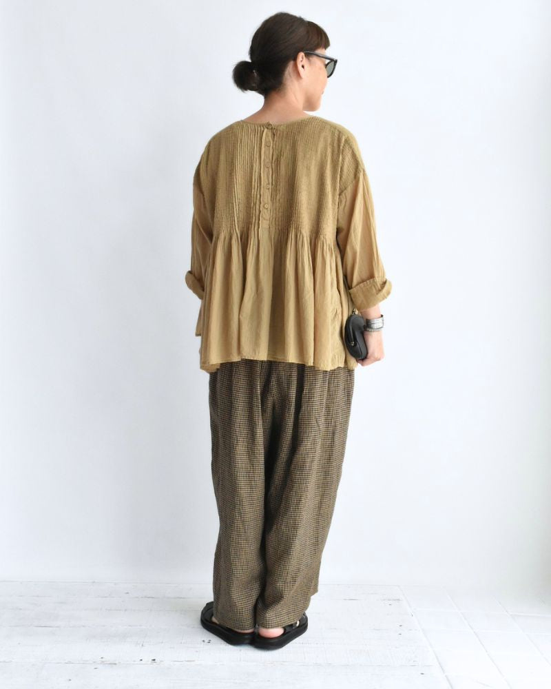 Crew-Neck 3/4 SL Shirt with Mini Pintuck in GreyKhaki