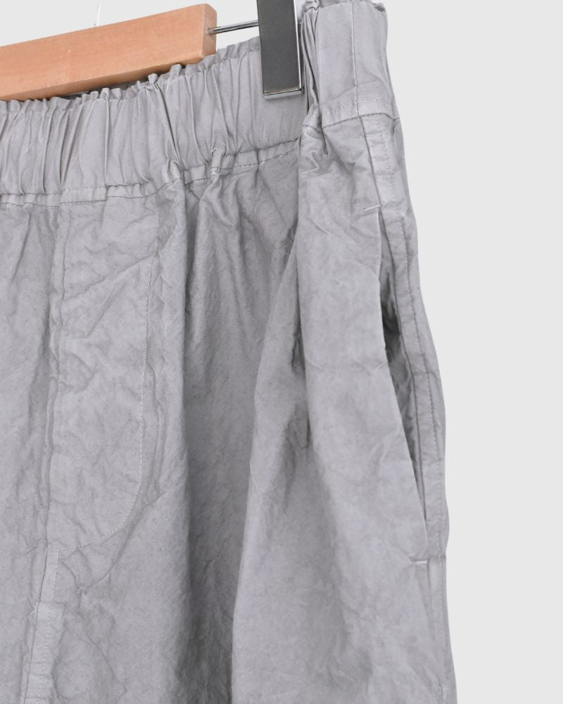 Garment dyed pants in Gray