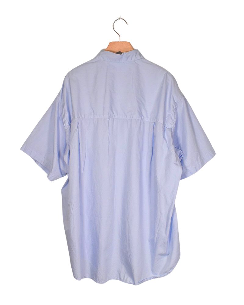 Unisex half sleeve shirt in Sax