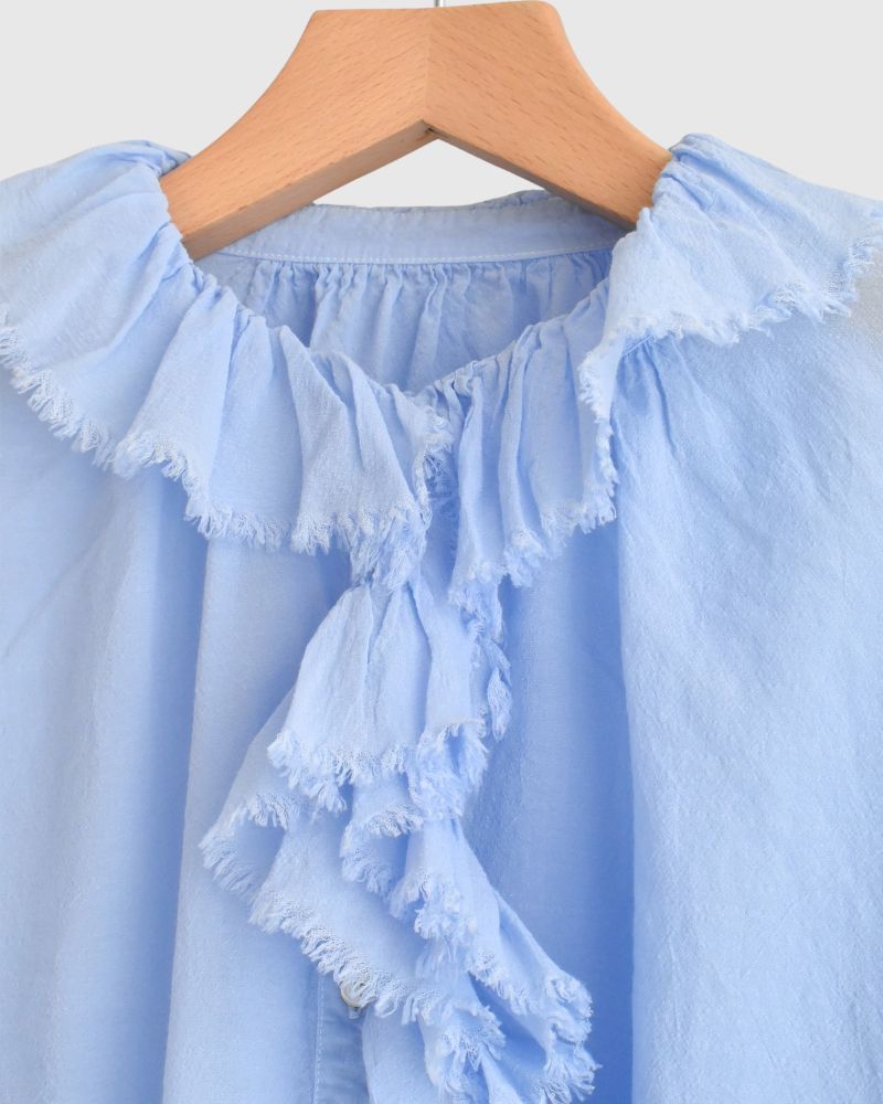 Frill blouse in Blue