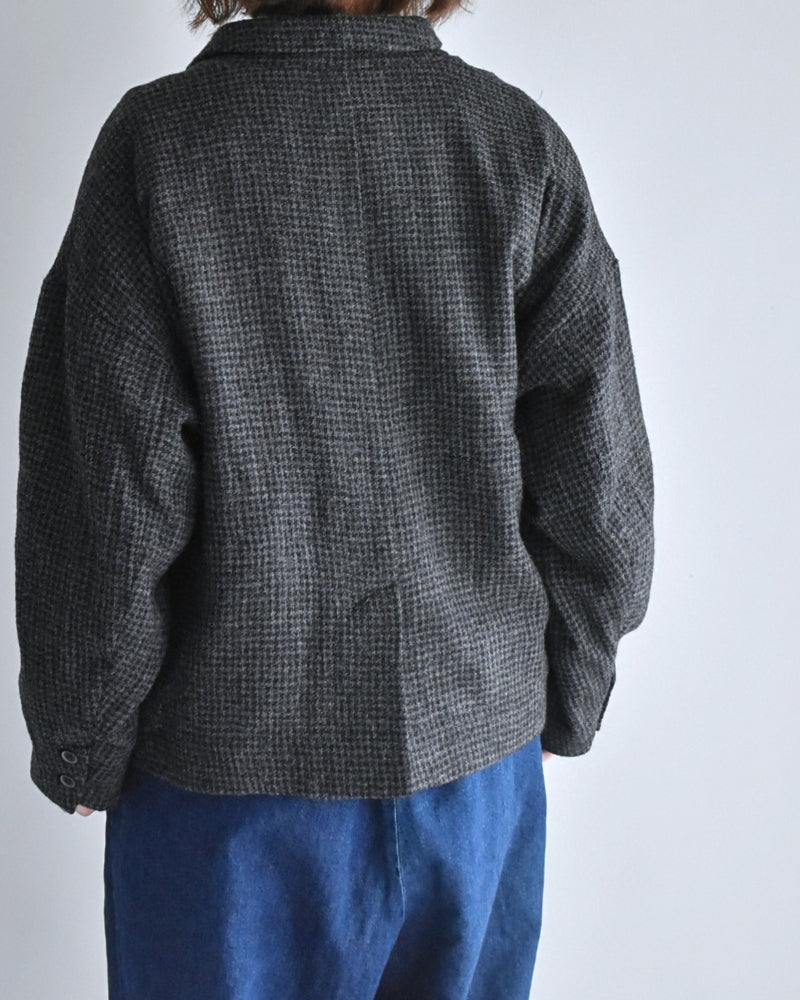 Wool Gauze Houndstooth Jacket in Charcoal